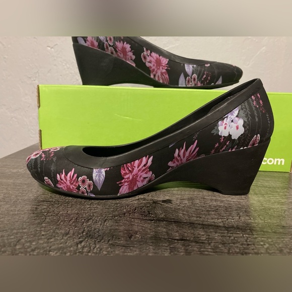 Black Floral Crocs Wedges - Picture 3 of 10